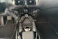 Aston Martin V8 Vantage din 2023 cu 13.500 km - oferta AST243456 - foto 13