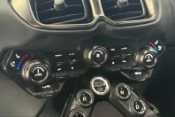 Aston Martin V8 Vantage din 2023 cu 13.500 km - oferta AST243456 - foto 14