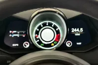 Aston Martin V8 Vantage din 2023 cu 13.500 km - oferta AST243456 - foto 19