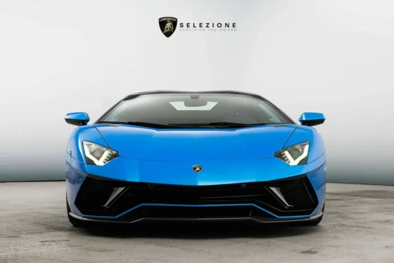 Lamborghini Aventador din 2022 cu 37.800 km - oferta LAM243457 - foto 3