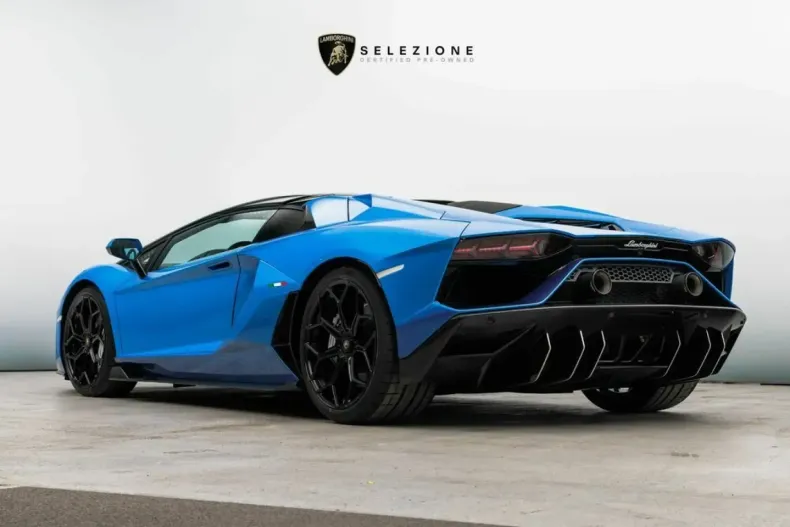 Lamborghini Aventador din 2022 cu 37.800 km - oferta LAM243457 - foto 5