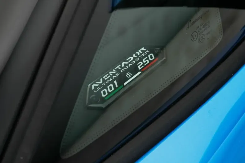 Lamborghini Aventador din 2022 cu 37.800 km - oferta LAM243457 - foto 17