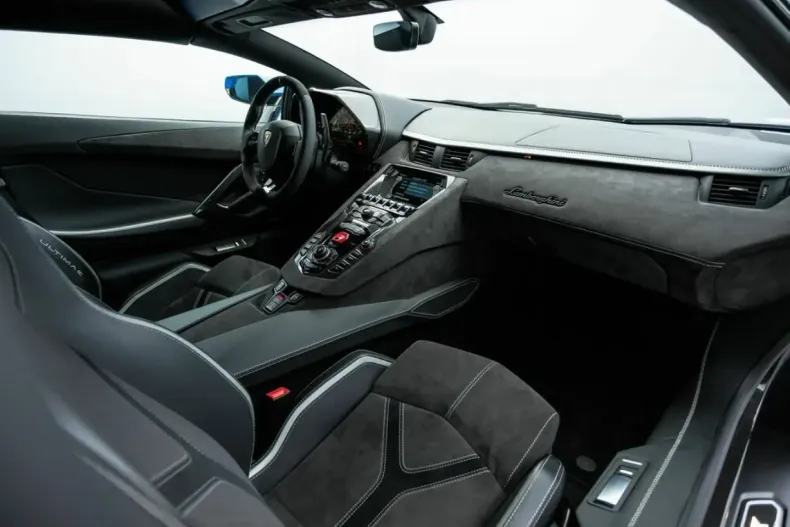 Lamborghini Aventador din 2022 cu 37.800 km - oferta LAM243457 - foto 43
