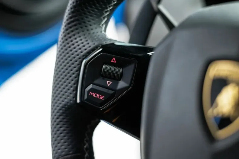 Lamborghini Aventador din 2022 cu 37.800 km - oferta LAM243457 - foto 47