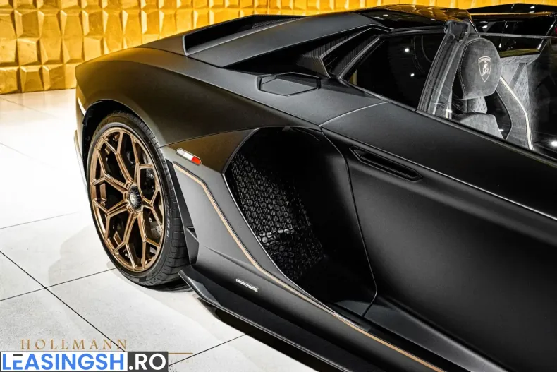 Lamborghini Aventador din 2022 cu 6.150 km - oferta LAM243458 - foto 12
