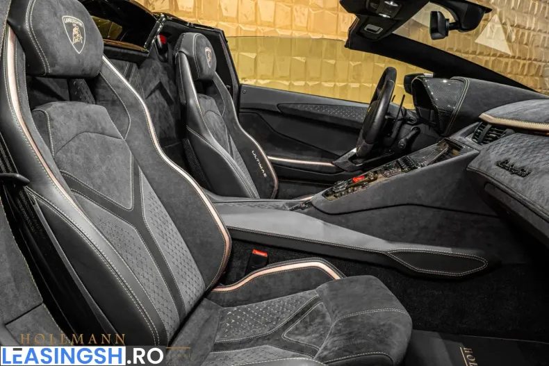Lamborghini Aventador din 2022 cu 6.150 km - oferta LAM243458 - foto 25