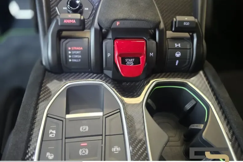 Lamborghini Urus din 2025 cu 24.357 km - oferta LAM243459 - foto 22