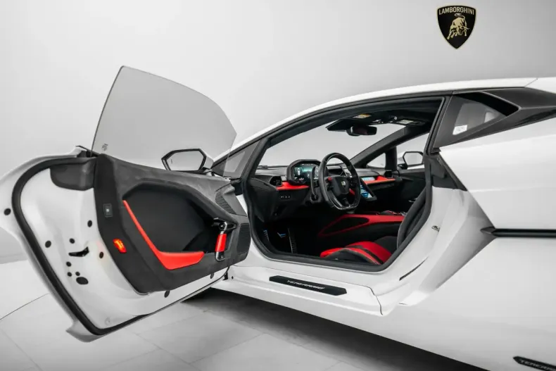 Lamborghini Temerario din 2025 cu 7.305 km - oferta LAM243460 - foto 9