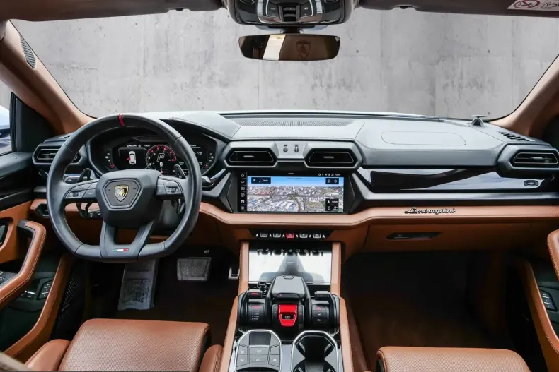 Lamborghini Urus din 2024 cu 9.500 km - oferta LAM243461 - foto 6