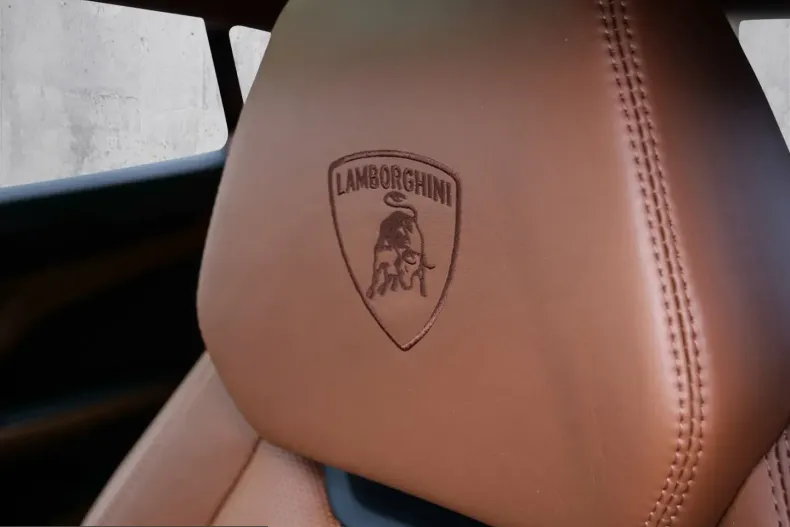 Lamborghini Urus din 2024 cu 9.500 km - oferta LAM243461 - foto 28