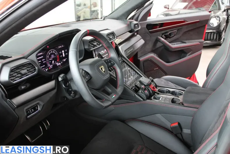 Lamborghini Urus din 2023 cu 8.700 km - oferta LAM243462 - foto 2
