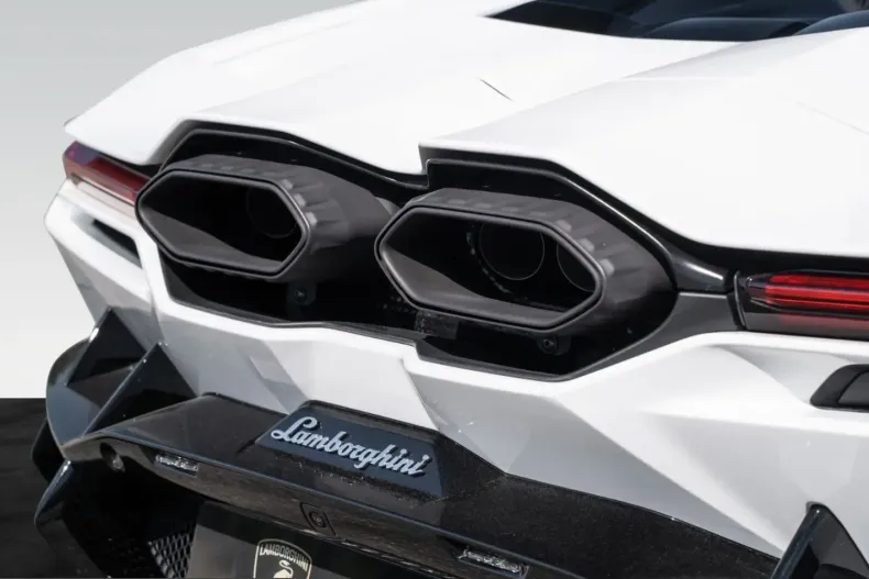 Lamborghini Revuelto din 2024 cu 7.499 km - oferta LAM243464 - foto 16