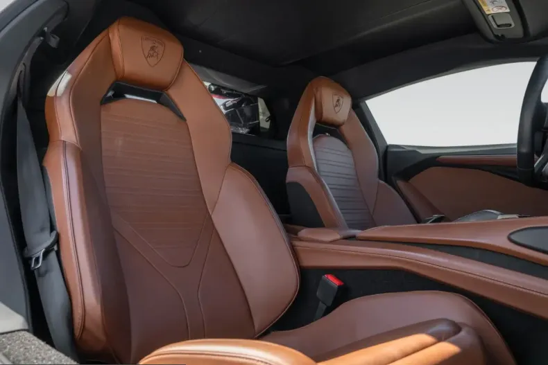 Lamborghini Revuelto din 2024 cu 7.499 km - oferta LAM243464 - foto 19