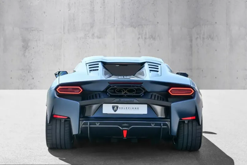 Lamborghini Temerario din 2025 cu 2.950 km - oferta LAM243465 - foto 4