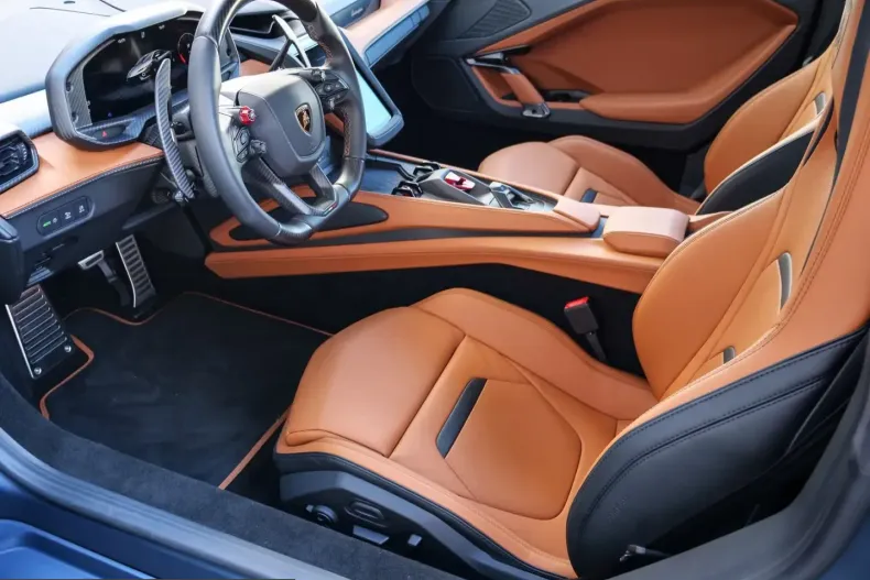 Lamborghini Temerario din 2025 cu 2.950 km - oferta LAM243465 - foto 15