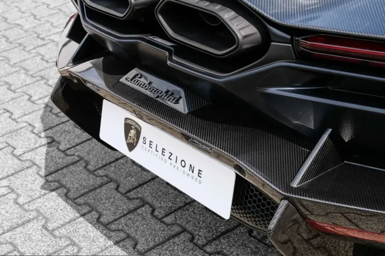 Lamborghini Revuelto din 2025 cu 4.790 km - oferta LAM243466 - foto 10