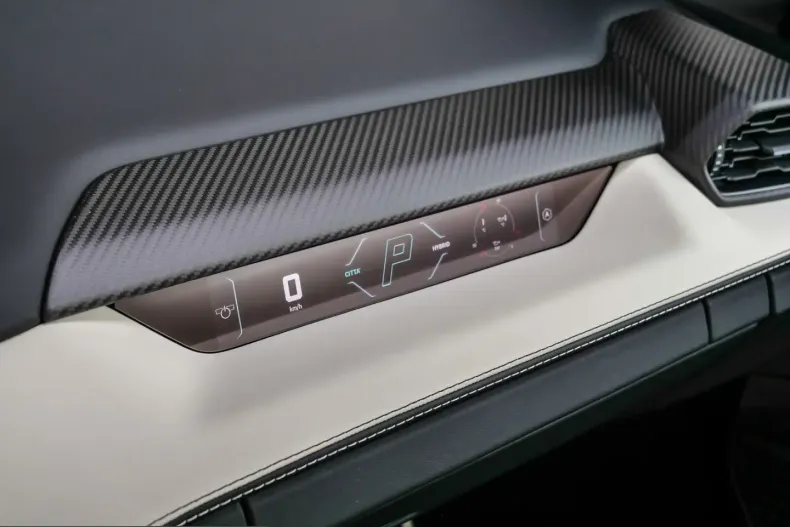 Lamborghini Revuelto din 2025 cu 4.790 km - oferta LAM243466 - foto 25