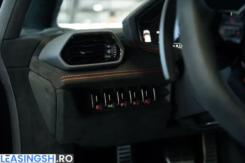 Lamborghini Huracán din 2023 cu 14.300 km - oferta LAM243468 - foto 33