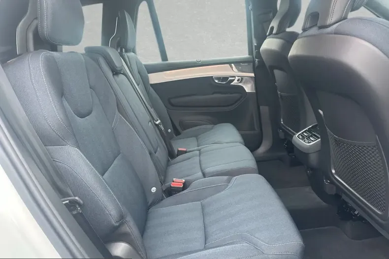 Volvo XC90 din 2024 cu 18.000 km - oferta VOL243469 - foto 5