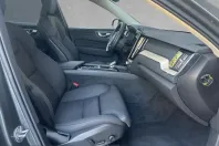 Volvo XC60 din 2025 cu 25.000 km - oferta VOL243472 - foto 4