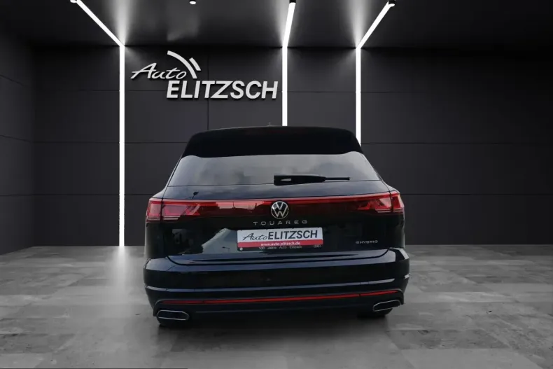 Volkswagen Touareg din 2023 cu 39.990 km - oferta VOL243479 - foto 4