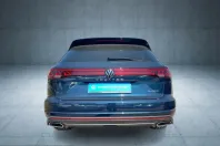 Volkswagen Touareg din 2023 cu 1.616 km - oferta VOL243480 - foto 4
