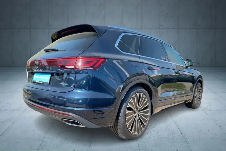 Volkswagen Touareg din 2023 cu 1.616 km - oferta VOL243480 - foto 5