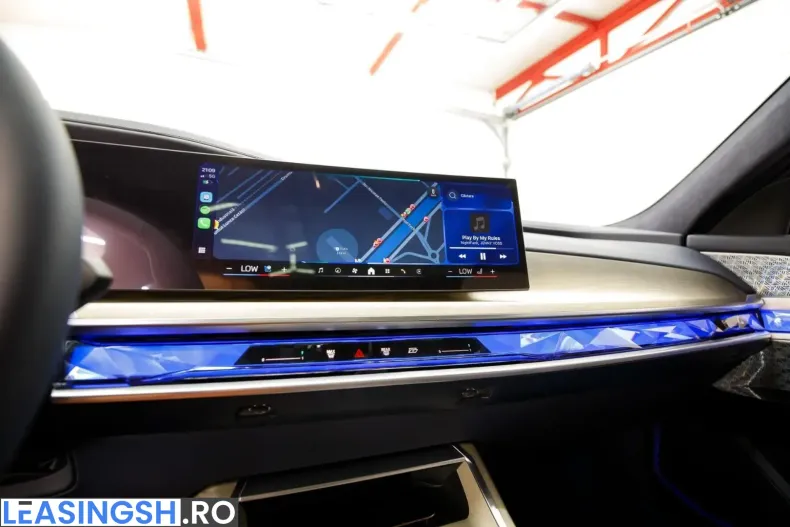 BMW 740 (Seria 7) din 2025 cu 20 km - oferta BMW243487 - foto 31