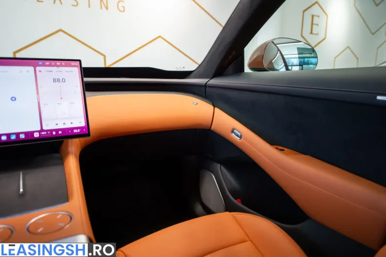 Xiaomi YU7 din 2026 cu 1.500 km - oferta XIA243489 - foto 30
