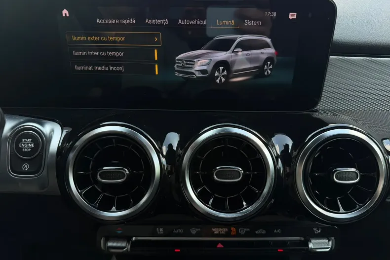 Mercedes-Benz GLB 200 (Clasa GLB) din 2021 cu 77.212 km - oferta MER243491 - foto 19
