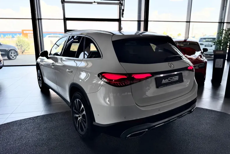 Mercedes-Benz GLC 220 (Clasa GLC) din 2023 cu 97.917 km - oferta MER243497 - foto 9