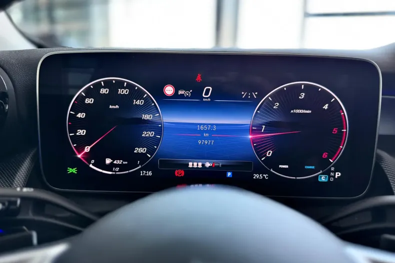 Mercedes-Benz GLC 220 (Clasa GLC) din 2023 cu 97.917 km - oferta MER243497 - foto 18