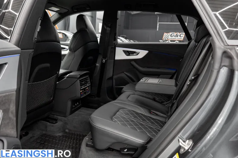 Audi Q8 din 2022 cu 11.902 km - oferta AUD243503 - foto 18