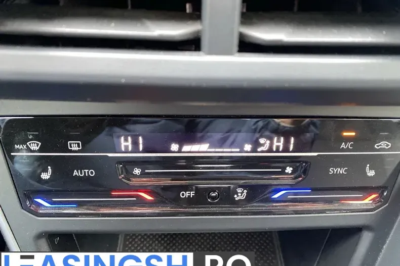 Volkswagen Taigo din 2024 cu 52.348 km - oferta VOL243508 - foto 16