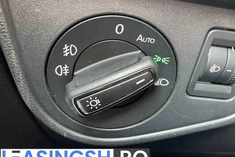 Volkswagen Taigo din 2024 cu 52.348 km - oferta VOL243508 - foto 22