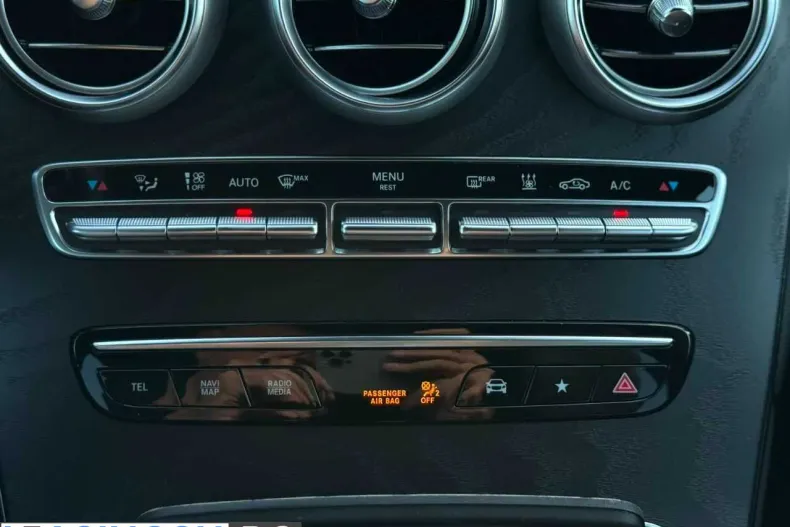 Mercedes-Benz GLC 300 (Clasa GLC) din 2021 cu 119.000 km - oferta MER243514 - foto 26
