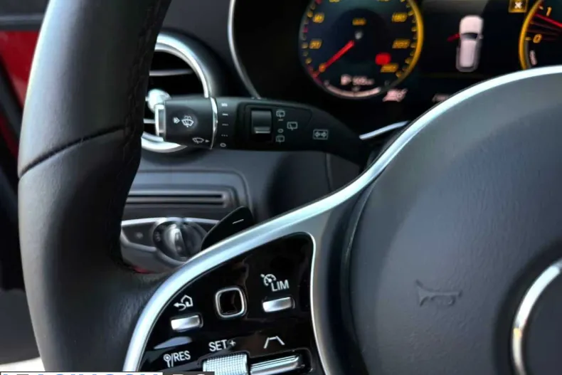 Mercedes-Benz GLC 300 (Clasa GLC) din 2022 cu 119.000 km - oferta MER243516 - foto 24