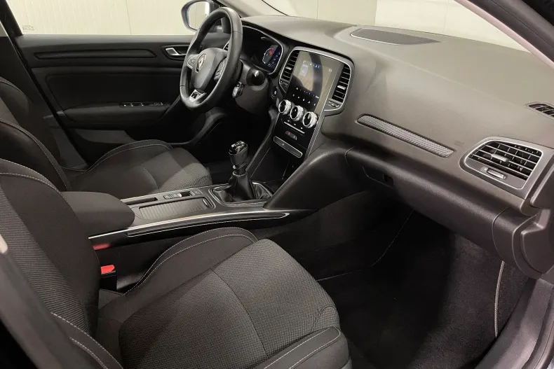 Renault Megane din 2023 cu 22.771 km - oferta REN243525 - foto 10