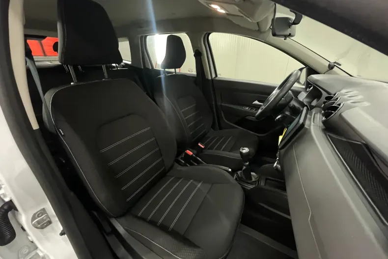 Dacia Dacia Duster din 2023 cu 115.648 km - oferta DAC243527 - foto 10