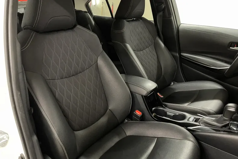 Toyota Corolla din 2022 cu 85.710 km - oferta TOY243533 - foto 9