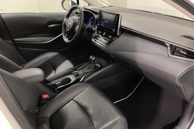 Toyota Corolla din 2022 cu 85.710 km - oferta TOY243533 - foto 10