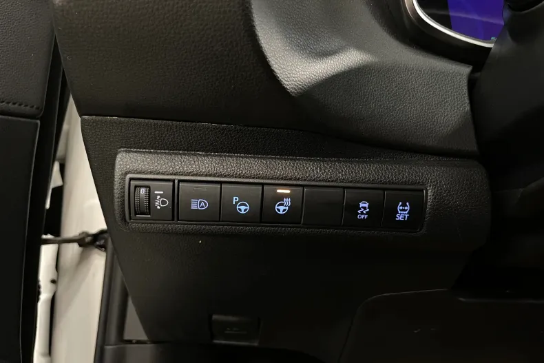 Toyota Corolla din 2022 cu 85.710 km - oferta TOY243533 - foto 20