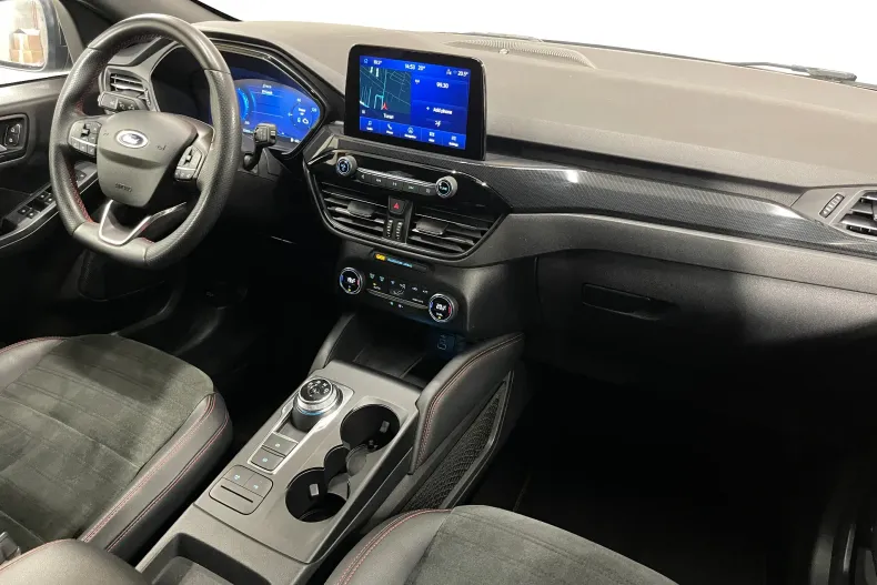 Ford Kuga din 2022 cu 127.645 km - oferta FOR243535 - foto 8