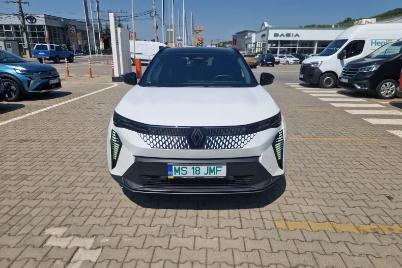 Renault Scenic din 2024 cu 5.640 km - oferta REN243538 - foto 4