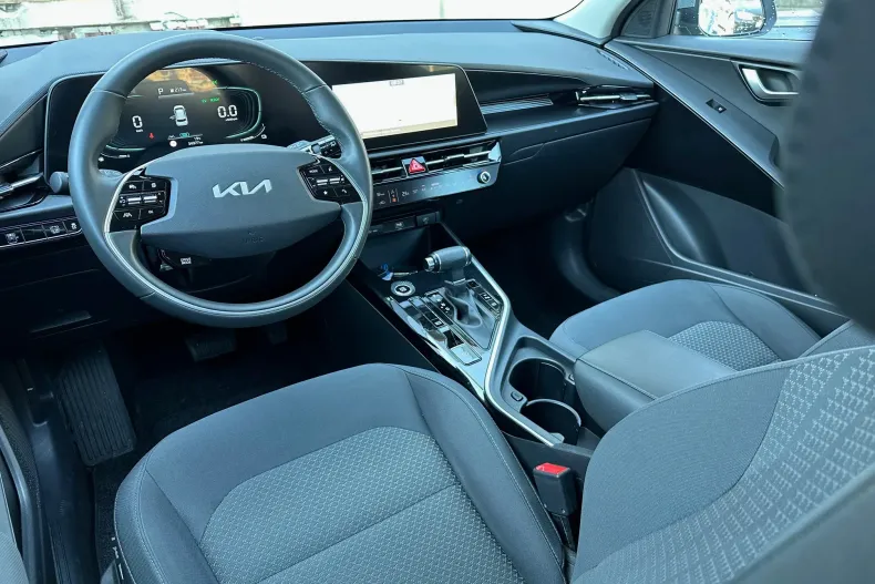 Kia Niro din 2022 cu 35.000 km - oferta KIA243540 - foto 8