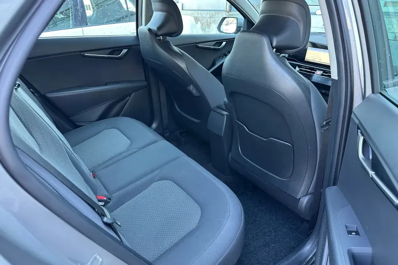 Kia Niro din 2022 cu 35.000 km - oferta KIA243540 - foto 20