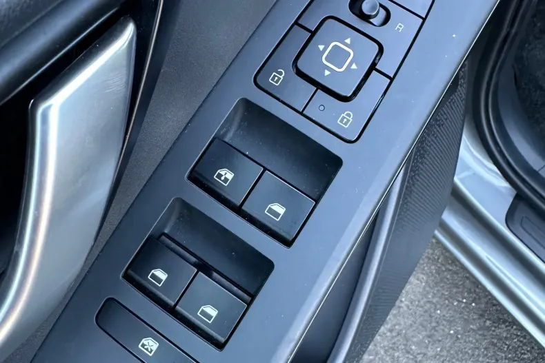 Kia Niro din 2022 cu 35.000 km - oferta KIA243540 - foto 26