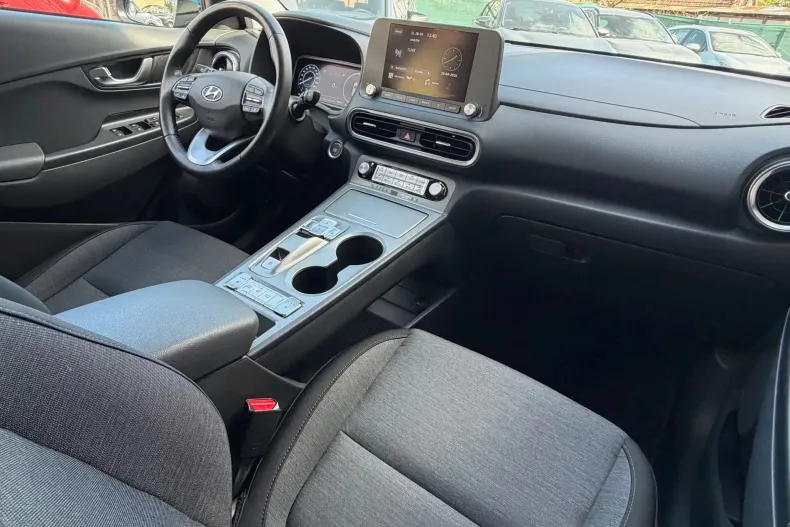 Hyundai Kona din 2023 cu 23.990 km - oferta HYU243543 - foto 28