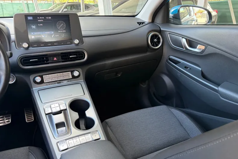 Hyundai Kona din 2023 cu 23.990 km - oferta HYU243543 - foto 29