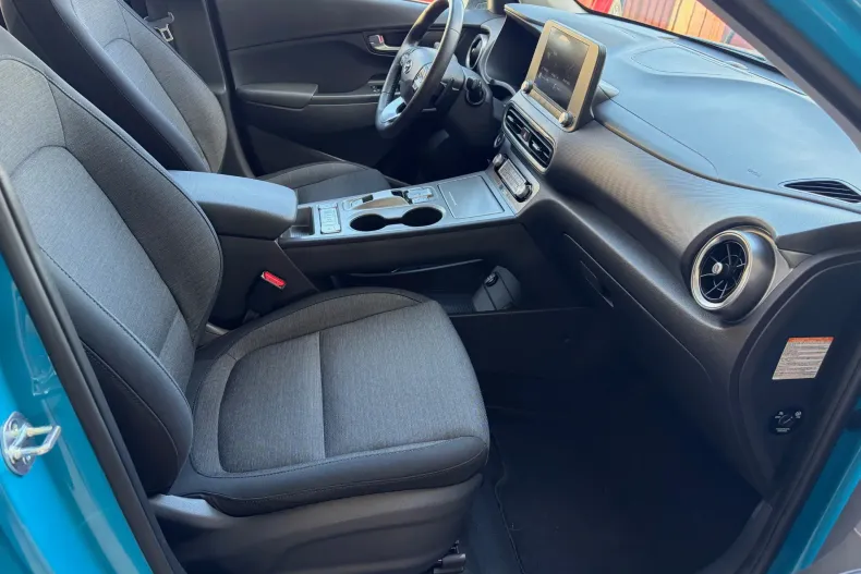 Hyundai Kona din 2023 cu 23.990 km - oferta HYU243543 - foto 31